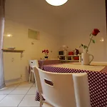 La Rosa Scarlatta Broseta 3* بيرغامو