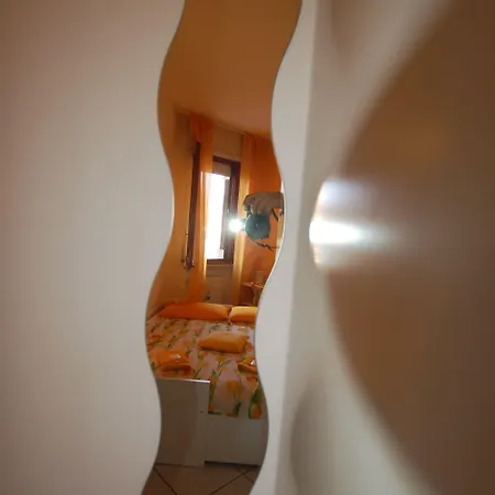 La Rosa Scarlatta Broseta Πανσιόν 3*