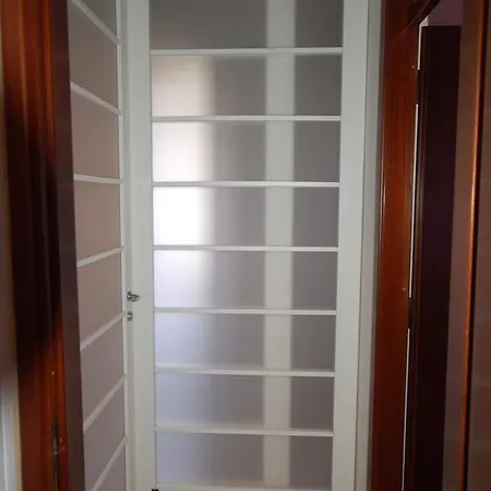 Πανσιόν La Rosa Scarlatta Broseta 3*